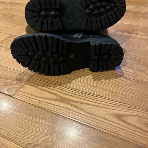 Arizona Jean Co “Tilpa” Women’s Stacked Heel Vegan Leather Moto Combat Boots - Picture 5 of 7